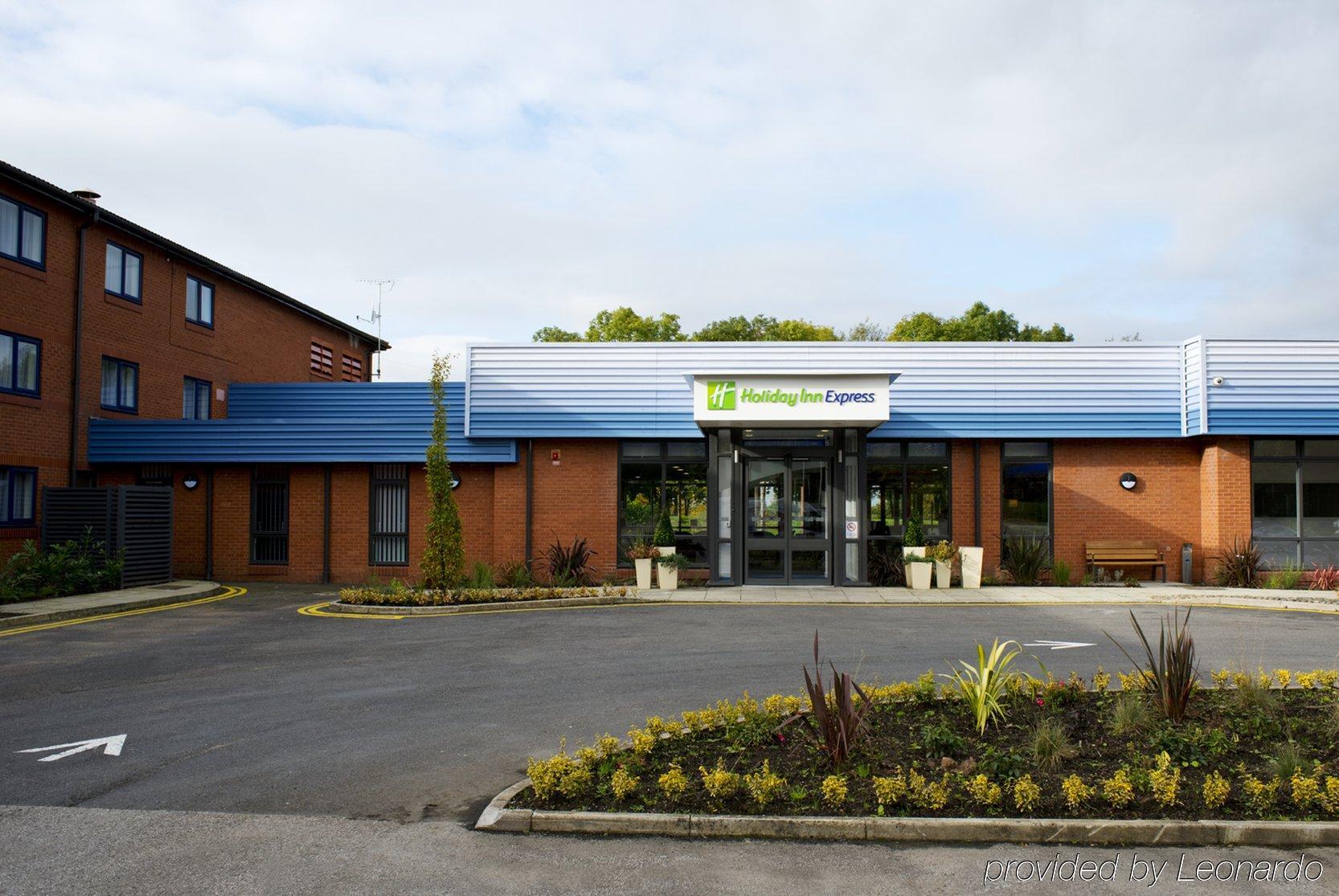 Holiday Inn Express Preston South By Ihg Eksteriør bilde